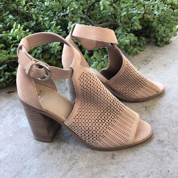 tan block heel mules